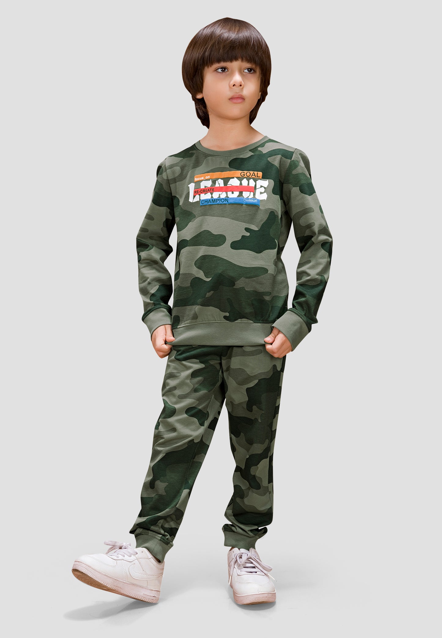 Tresnova Cotton Knit Full Sleeves Antimicrobial Finish Champion Printed Coordinating T-shirt And Joggers Set-Camouflage
