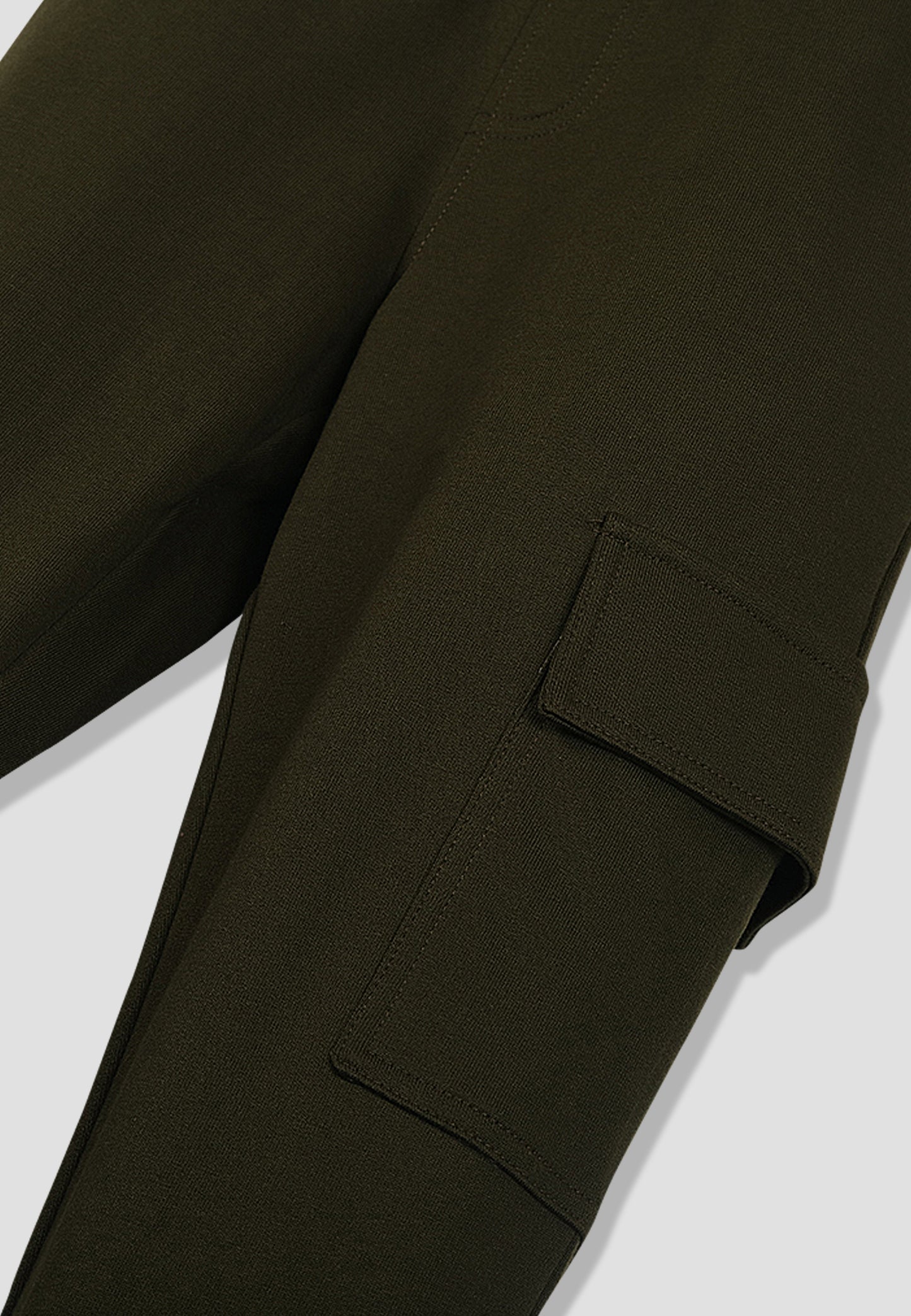 Tresnova Cotton Knit Full Sleeves Antimicrobial Finish Cargo Jogger Track Pant -Olivegreen